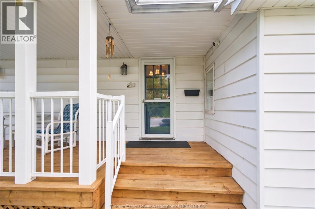 866 POINT PELEE DRIVE - 11