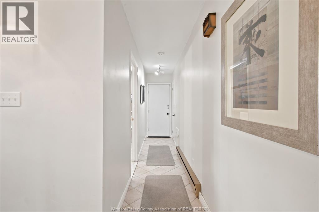 866 POINT PELEE DRIVE - 13