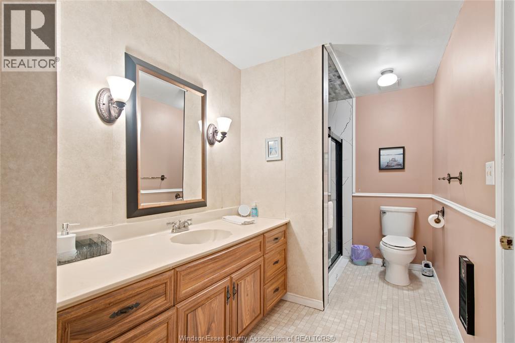 866 POINT PELEE DRIVE - 14