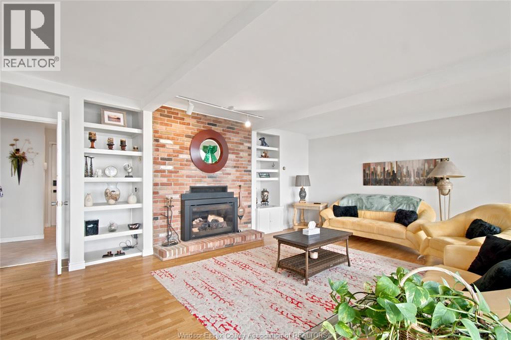 866 POINT PELEE DRIVE - 15