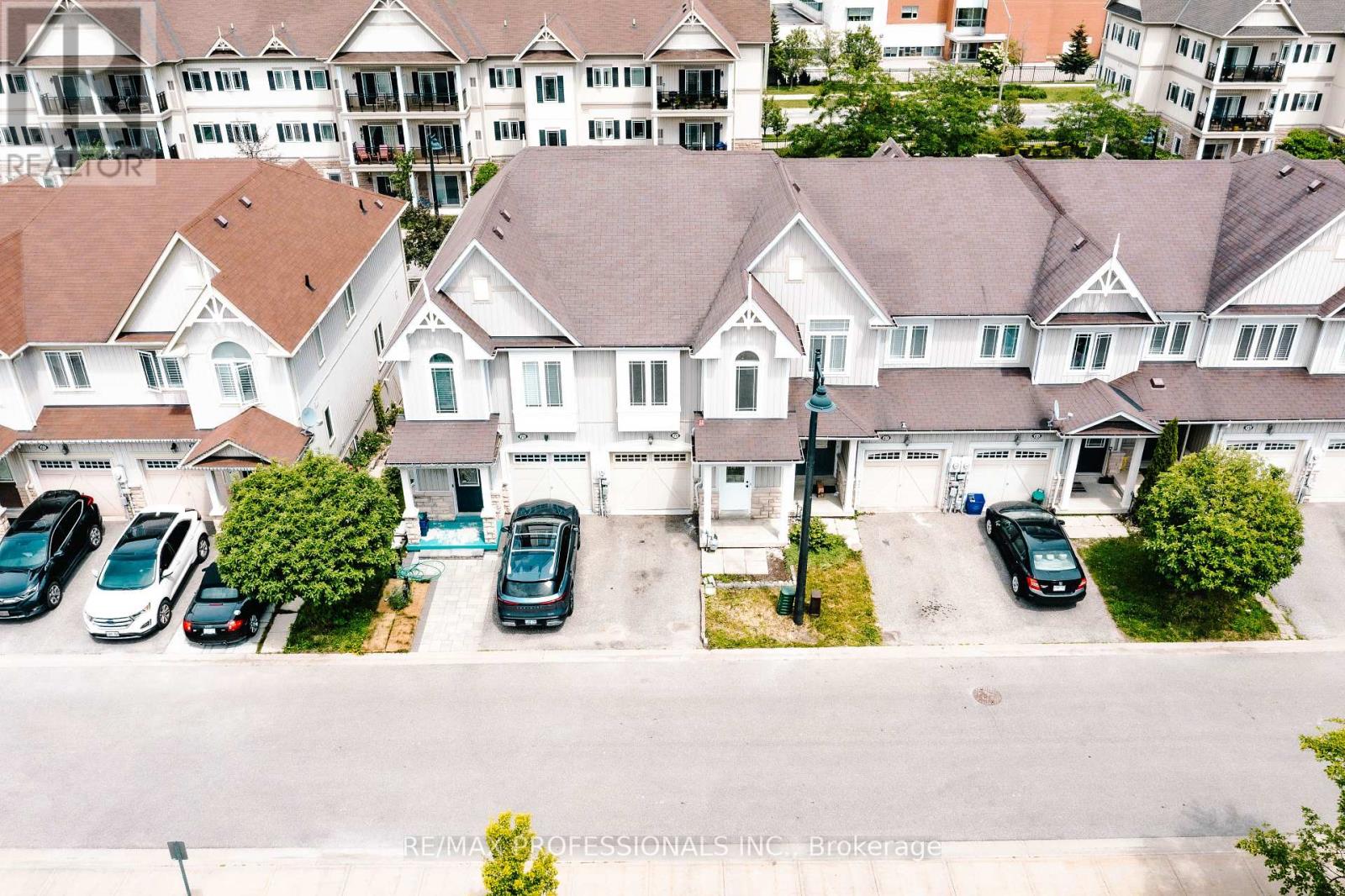 71 CONNELL LANE - 1