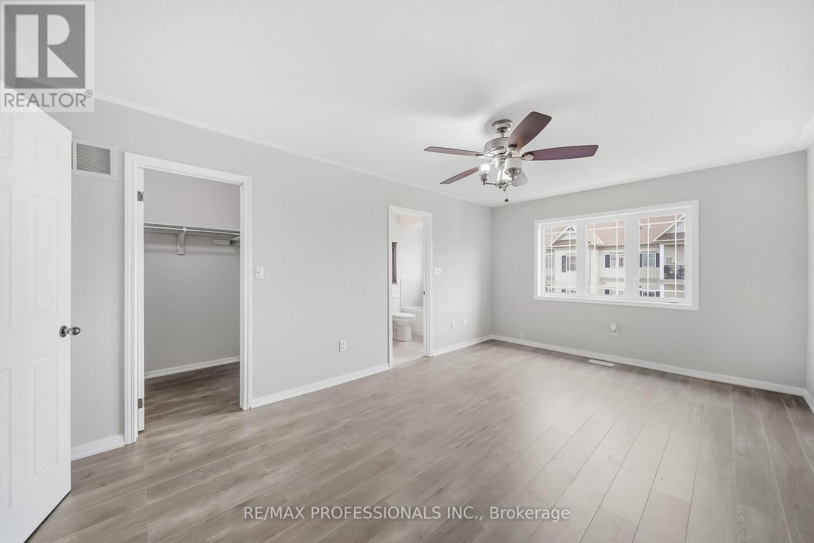 71 CONNELL LANE - 23