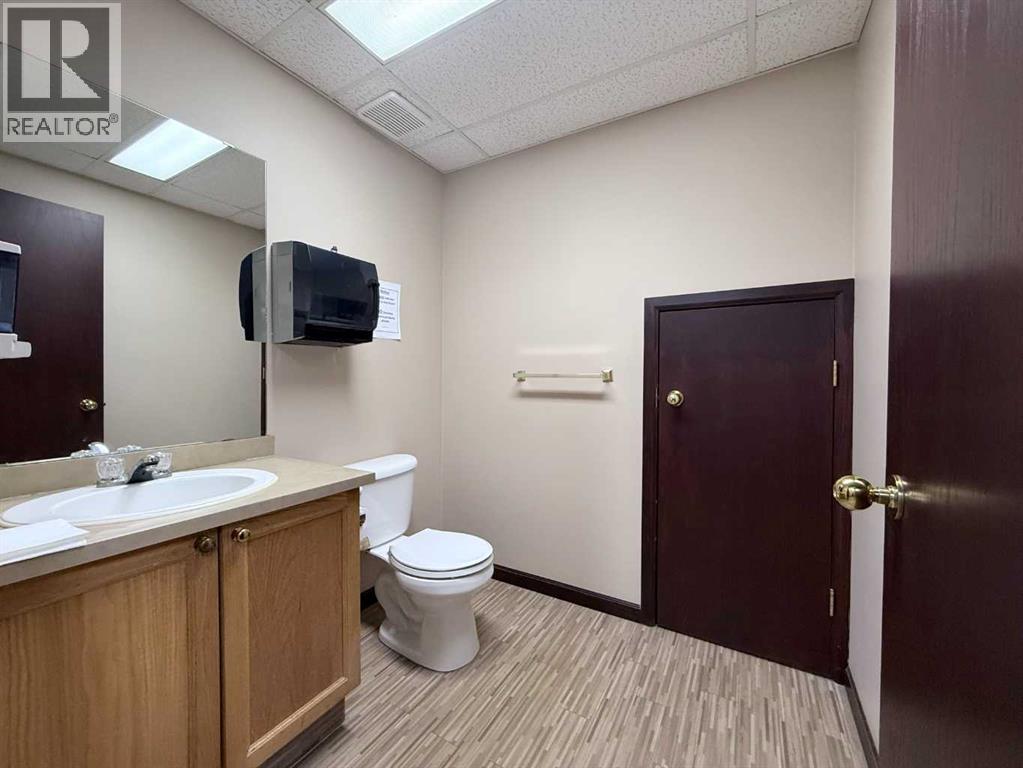 9824 97 Avenue - Photo 12