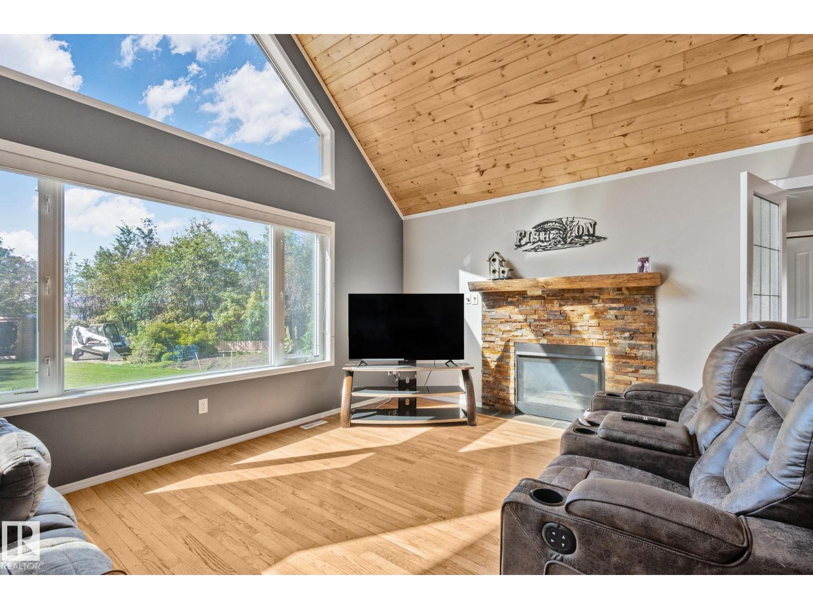 1107 View Rd - 2