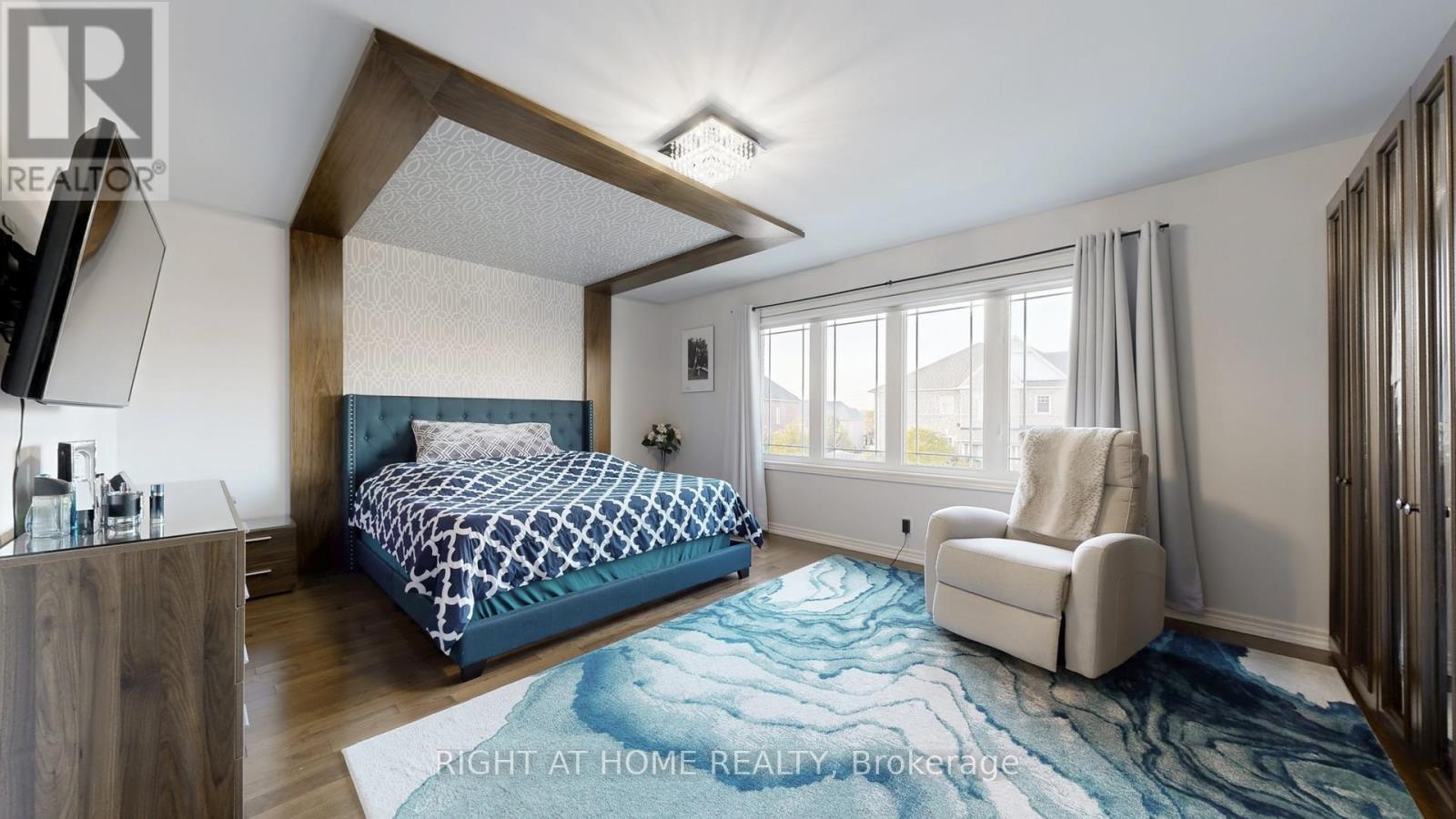 110 THATCHER CRESCENT - 20