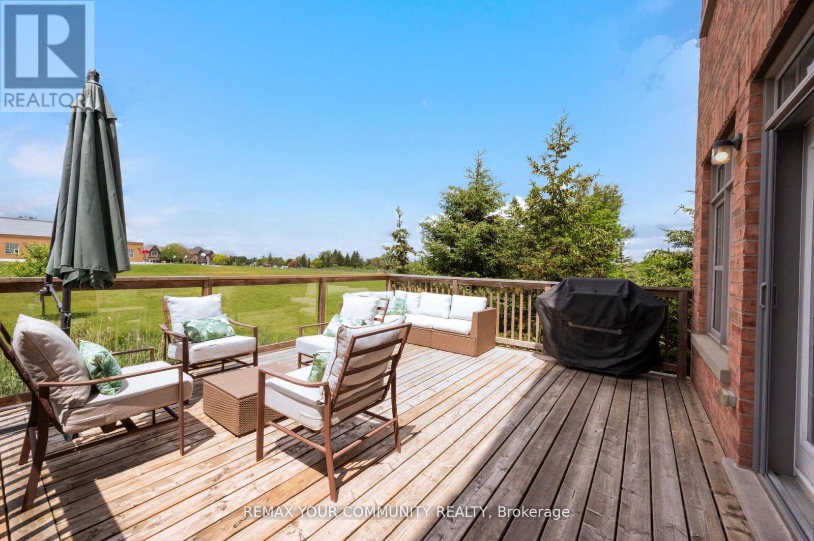 78 ALEX CAMPBELL CRESCENT - 27