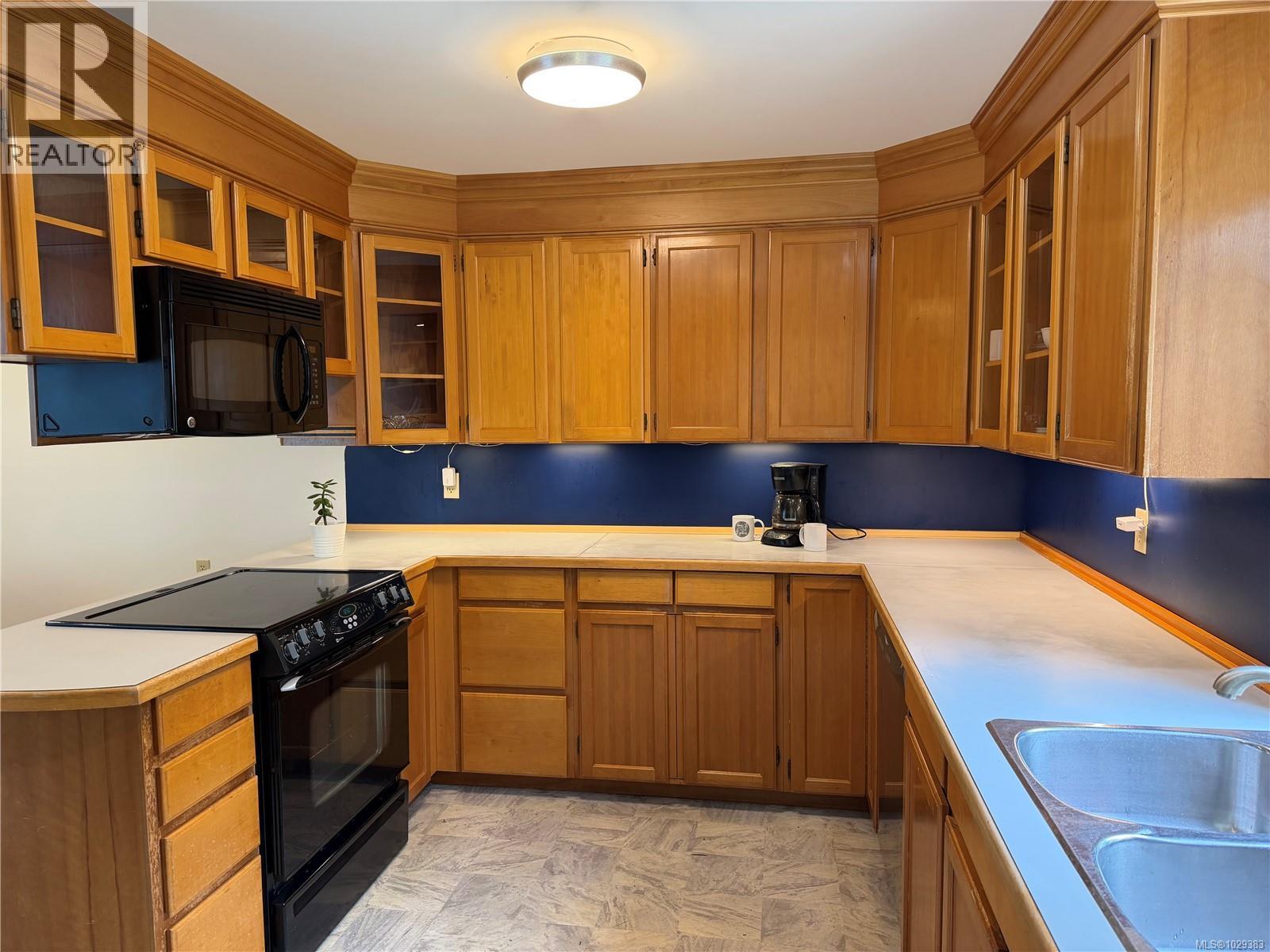 147 Maquinna Ave - 12