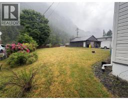 147 Maquinna Ave, Zeballos, BC V0P2A0 Photo 42