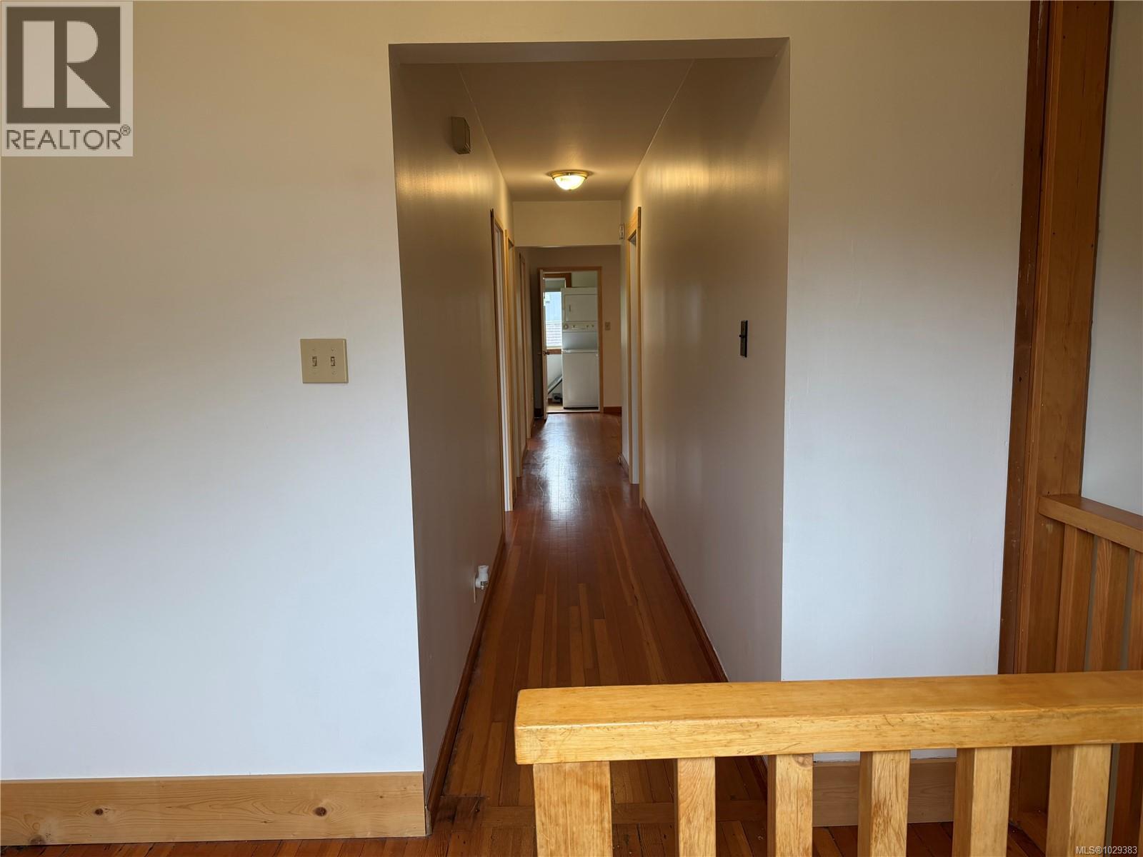 147 Maquinna Ave - 22