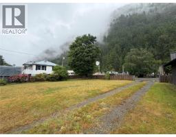 147 Maquinna Ave, Zeballos, BC V0P2A0 Photo 39