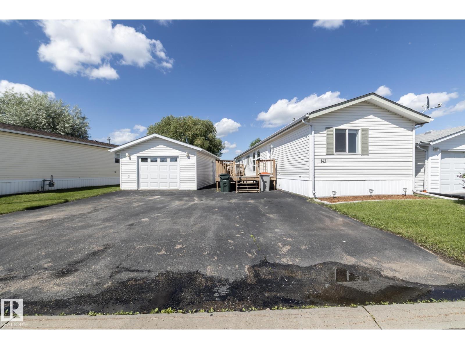 143 48 3400 ST W - 1