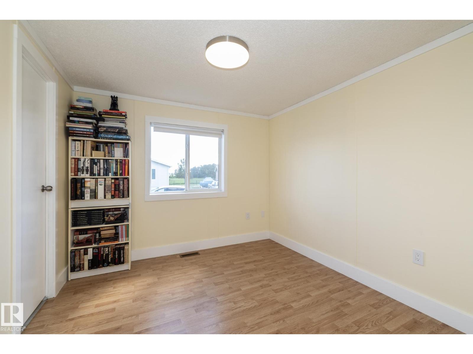 143 48 3400 ST W - 25
