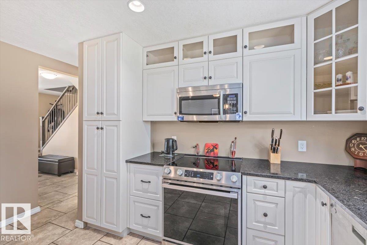 13 LLOYD PL — photo 13