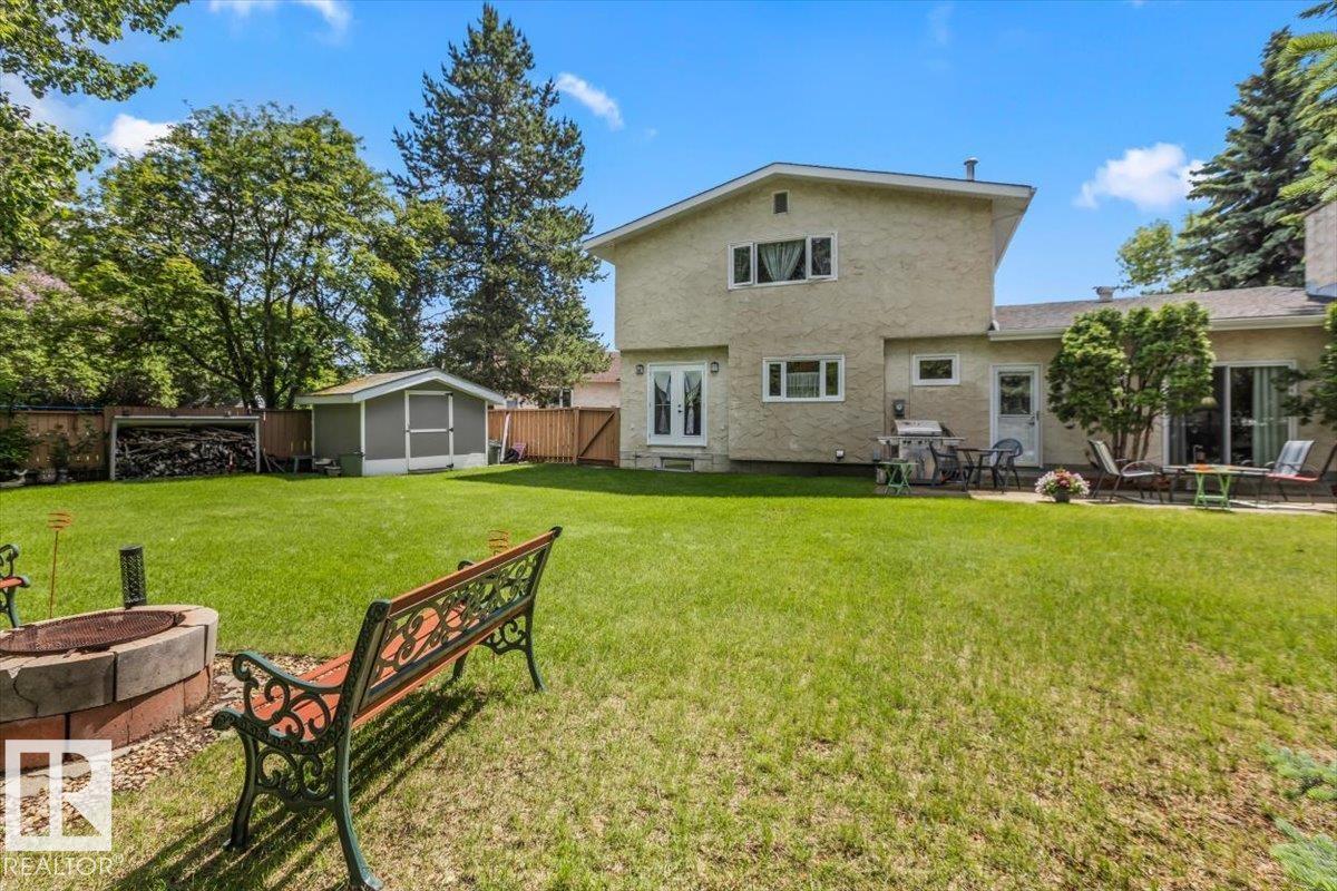 13 LLOYD PL — photo 46