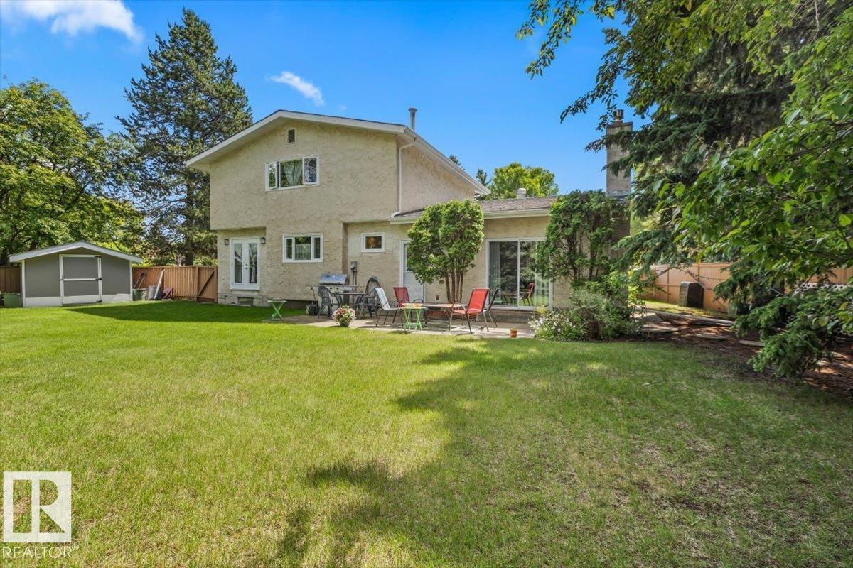 13 LLOYD PL — photo 45