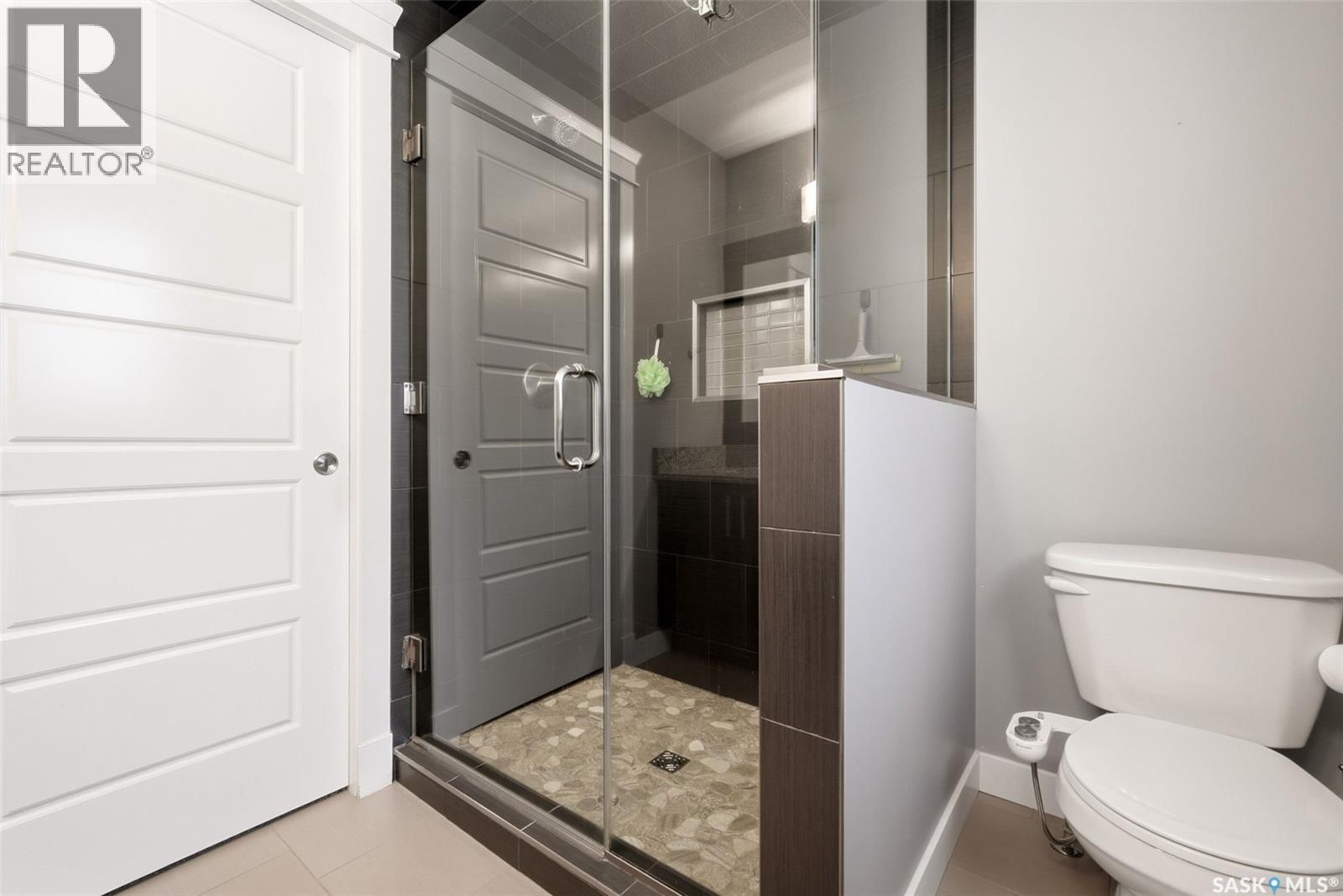 6920 Maple Ridge DRIVE — photo 18