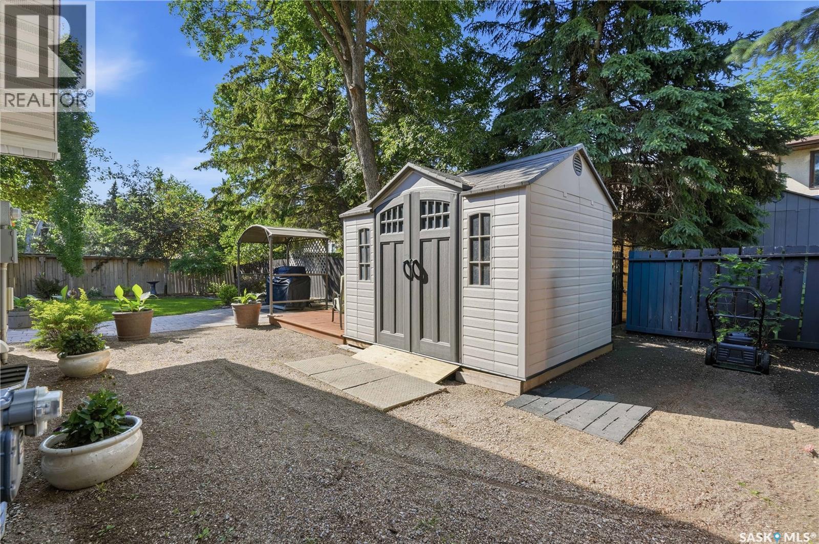 35 Penfold PLACE — photo 57