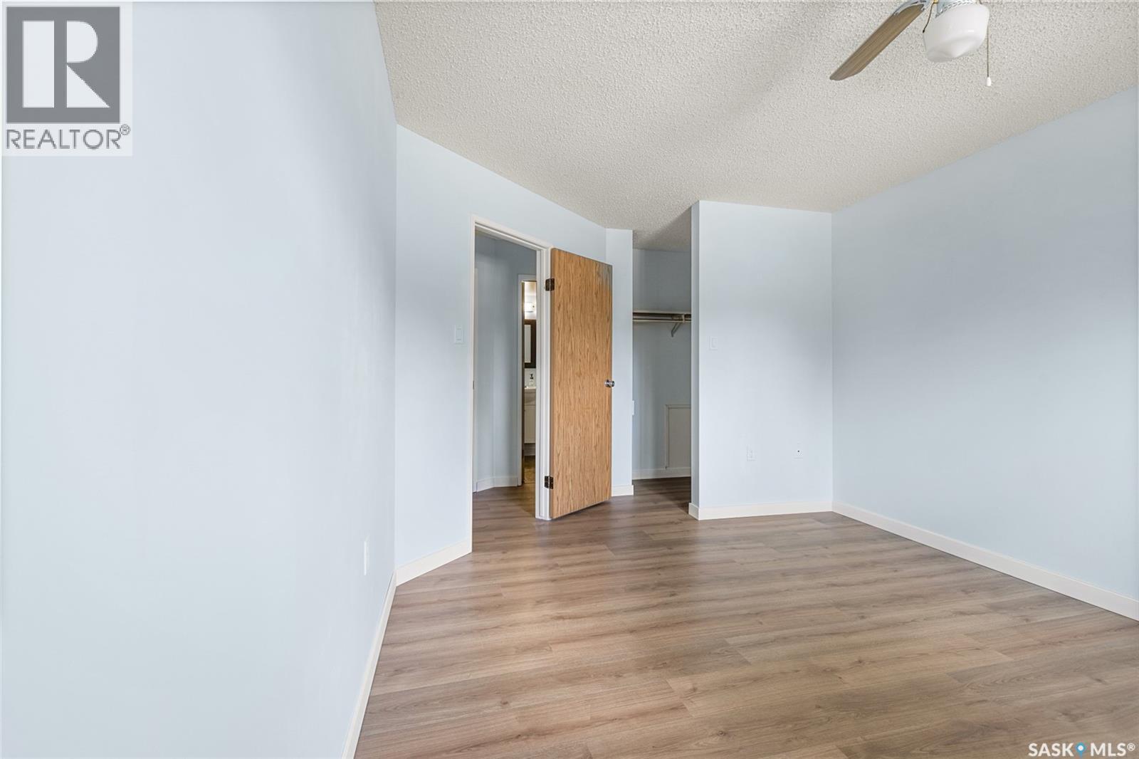 #102 2931 Harding STREET - 17
