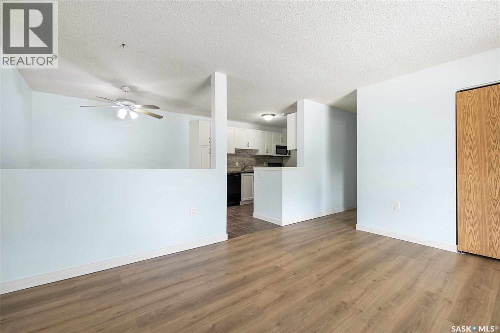 #102 2931 Harding STREET - 6