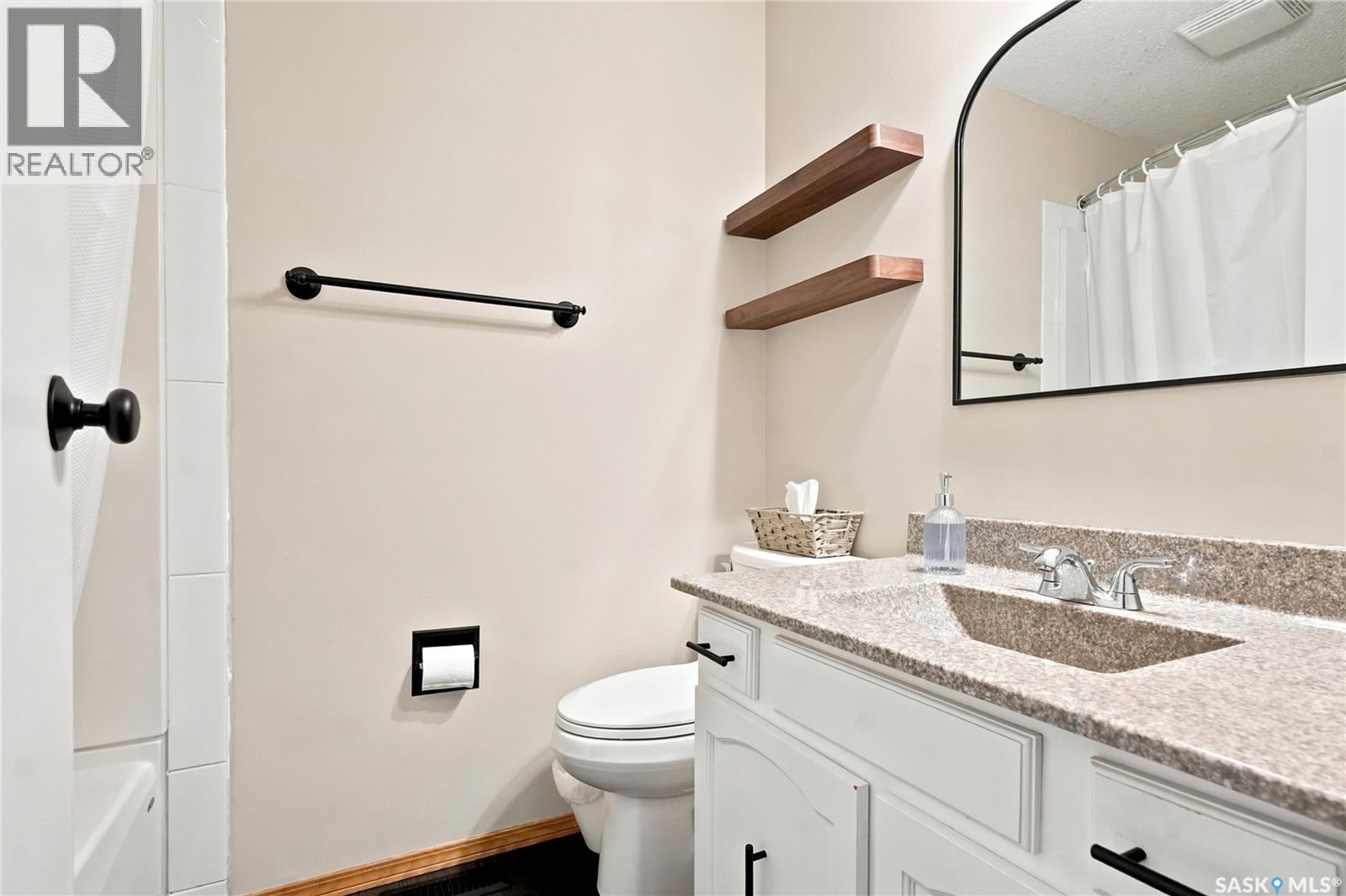 430 Manning LANE — photo 23