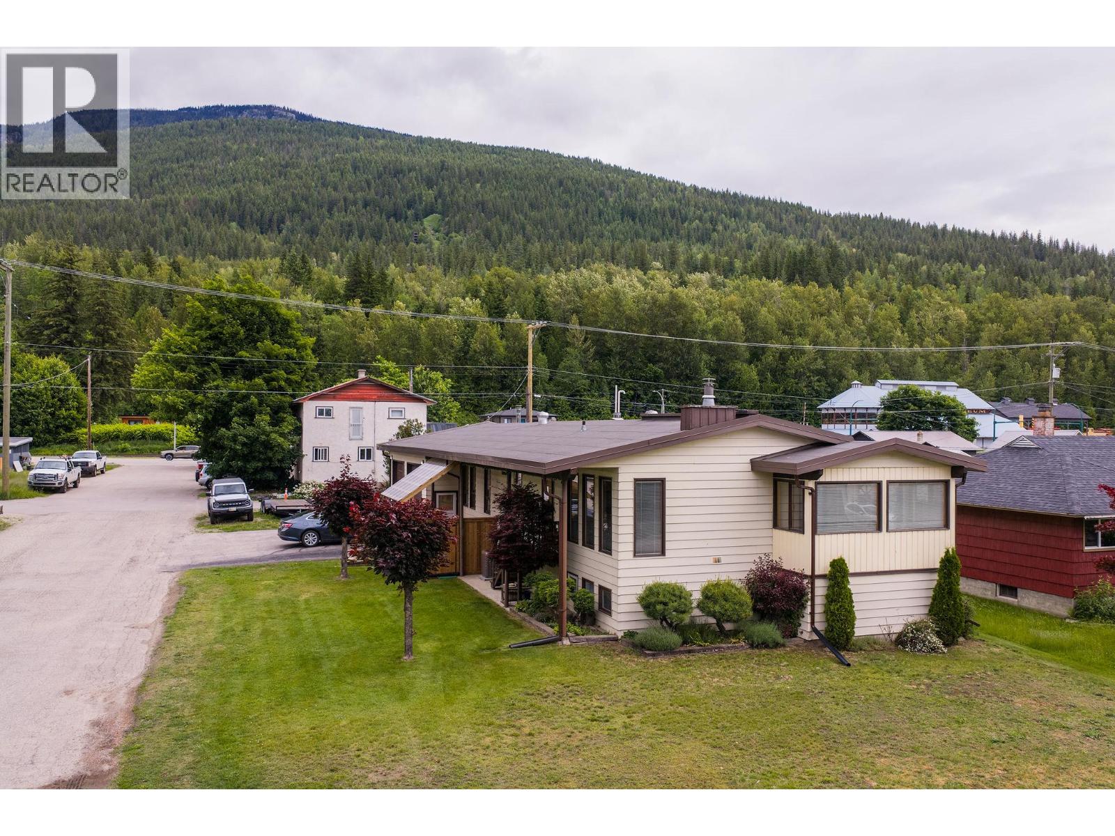 108 Ford Street - 2