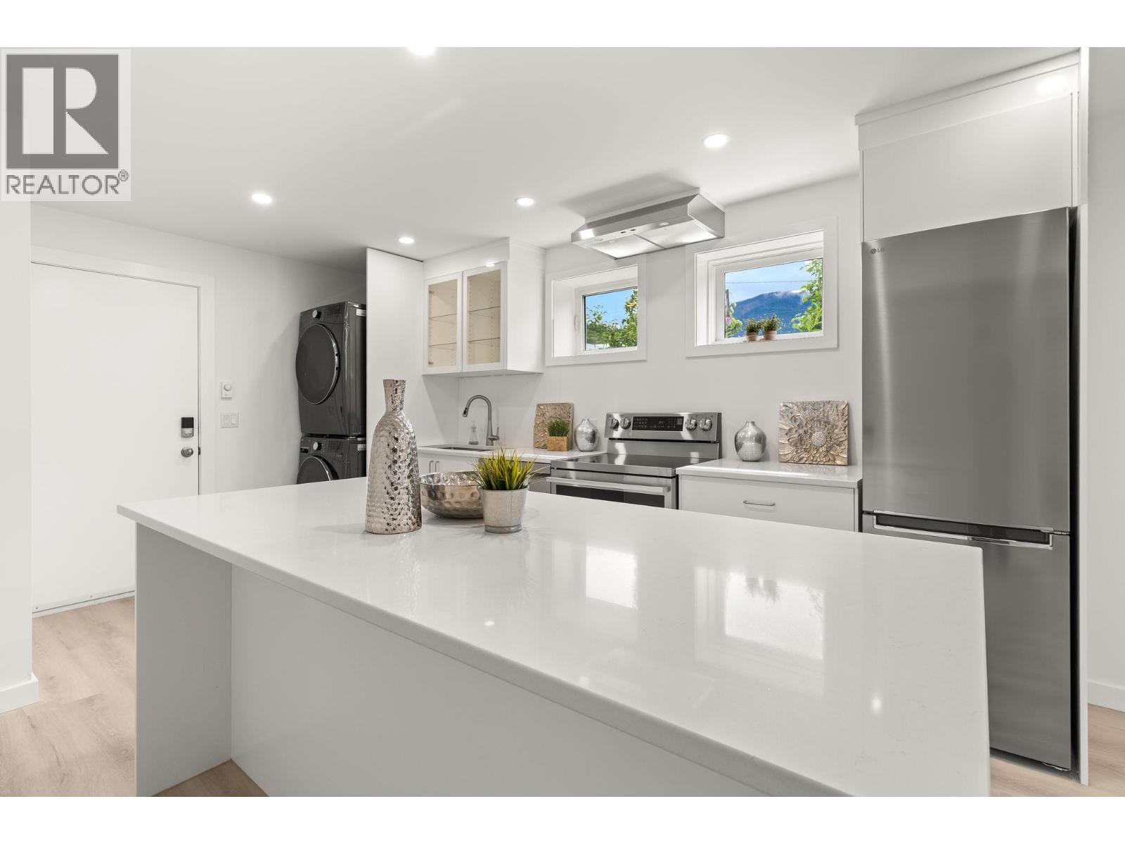 108 Ford Street - 22