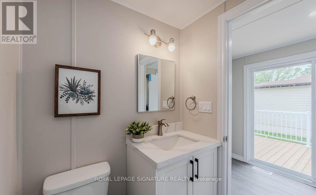 40 HILLSIDE CRESCENT - 20
