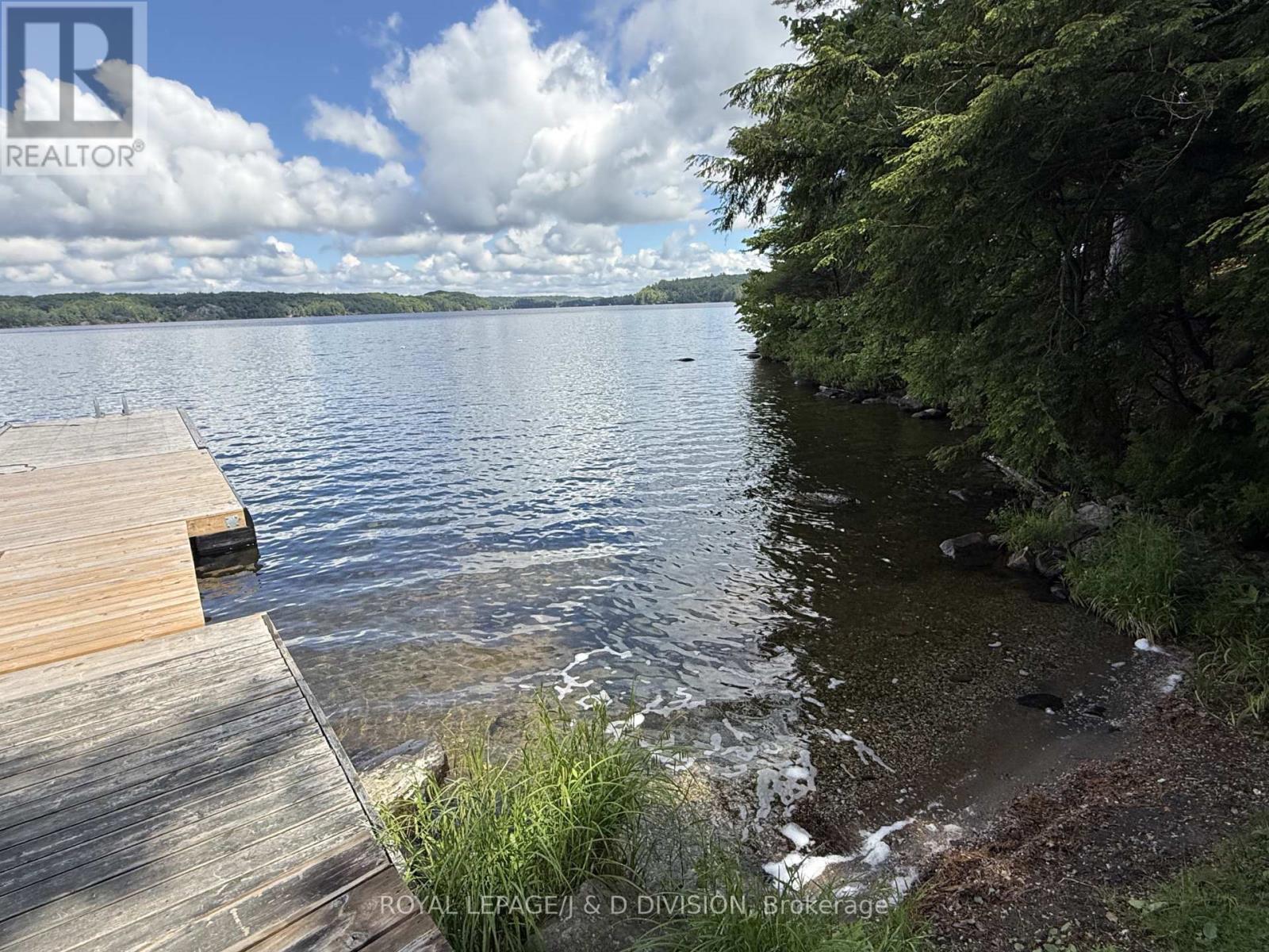 200 BLACKSTONE LAKE WATER - Image 7