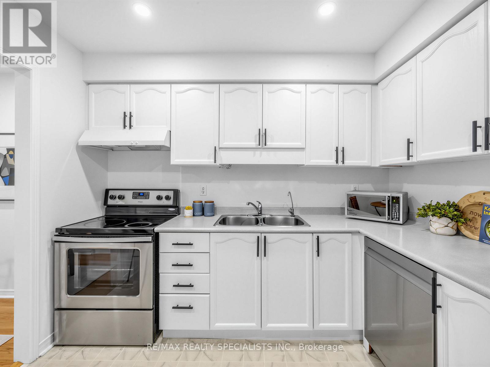 3056 PENDLETON ROAD - 10