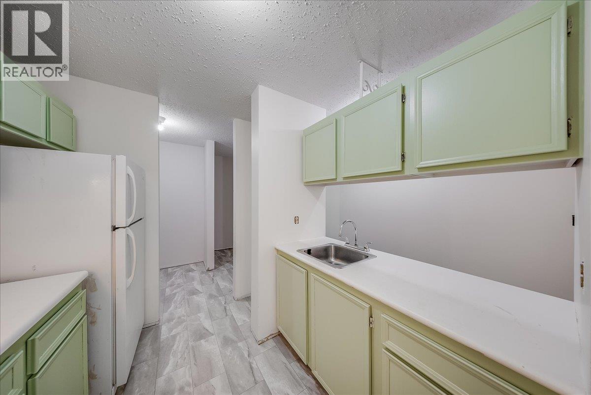 #111 1800 Kirkup Avenue - 8