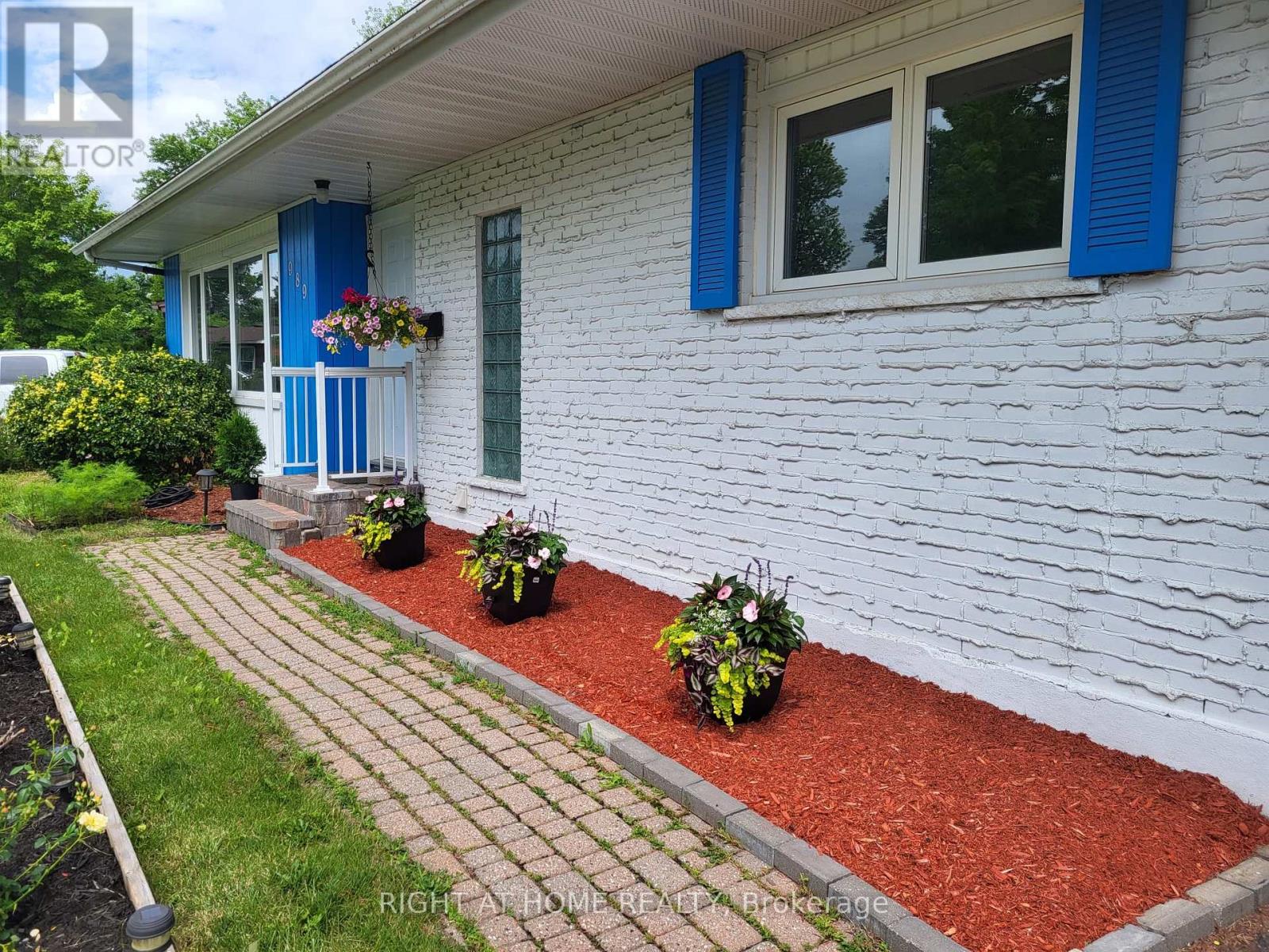 4 Bed, 2 Bath House for Sale in Ottawa – 989 GOREN AVENUE, Ottawa – MLS# X13455664 - Image 25