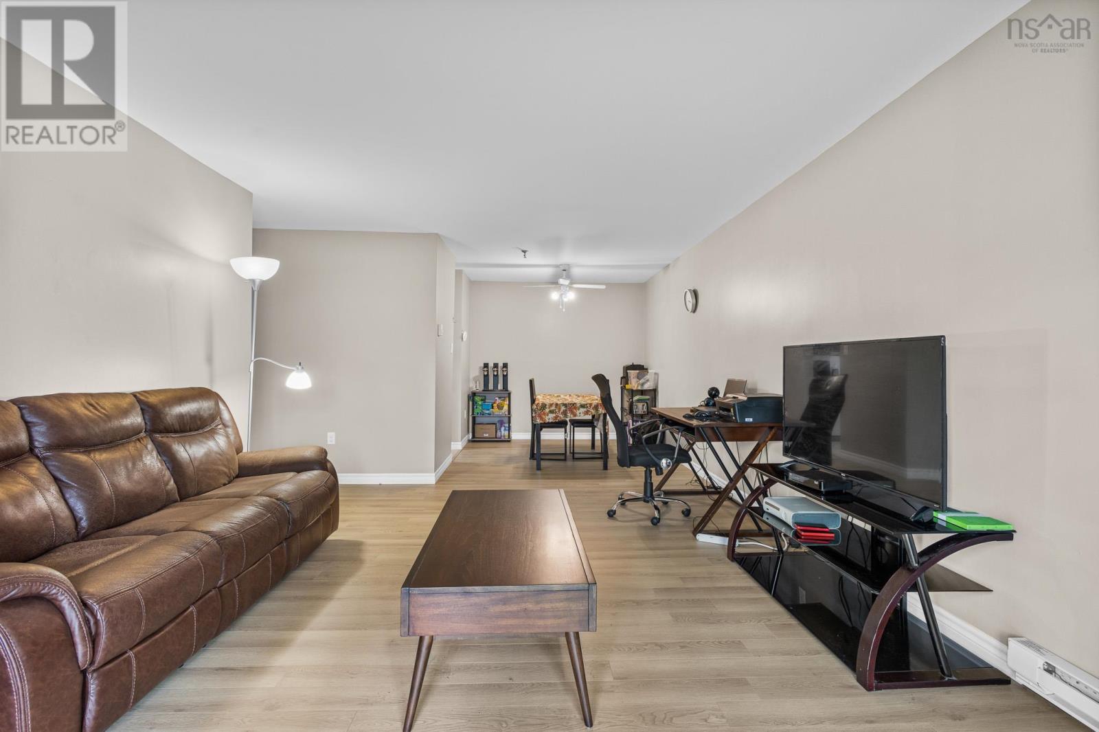 #351 9 Forest Hills Parkway - 23