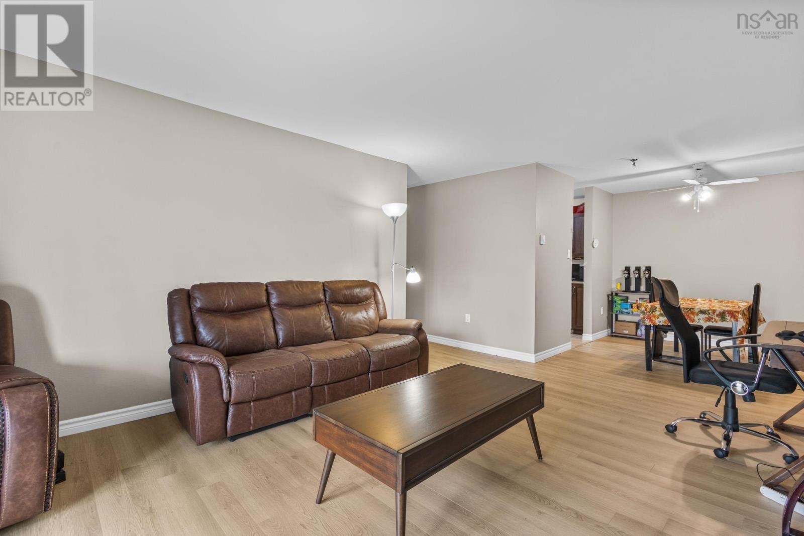 #351 9 Forest Hills Parkway - 24