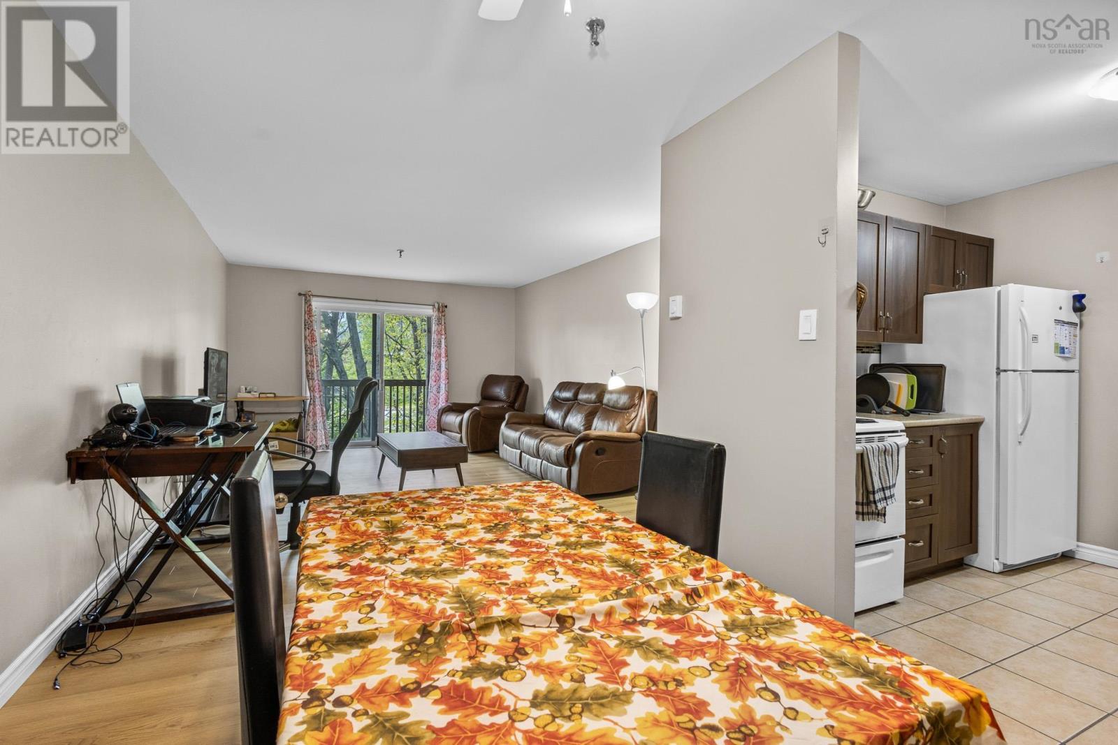 #351 9 Forest Hills Parkway - 20