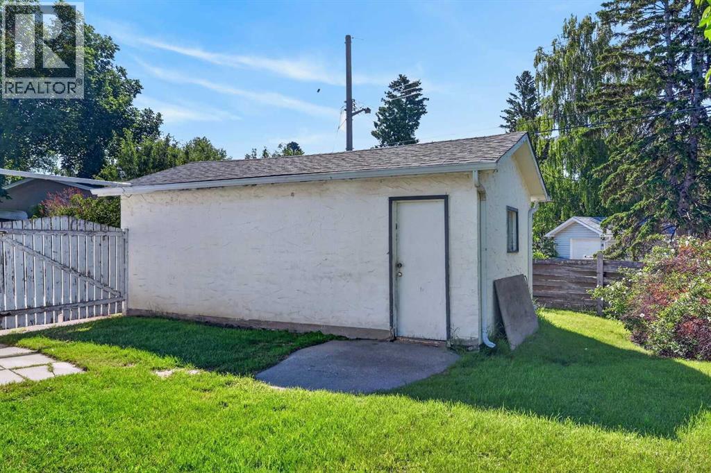 117 Fairview Drive SE — photo 32