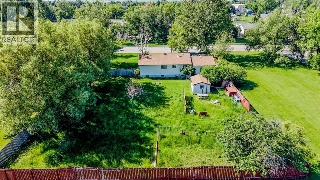 81 E 2 Avenue N - photo 3