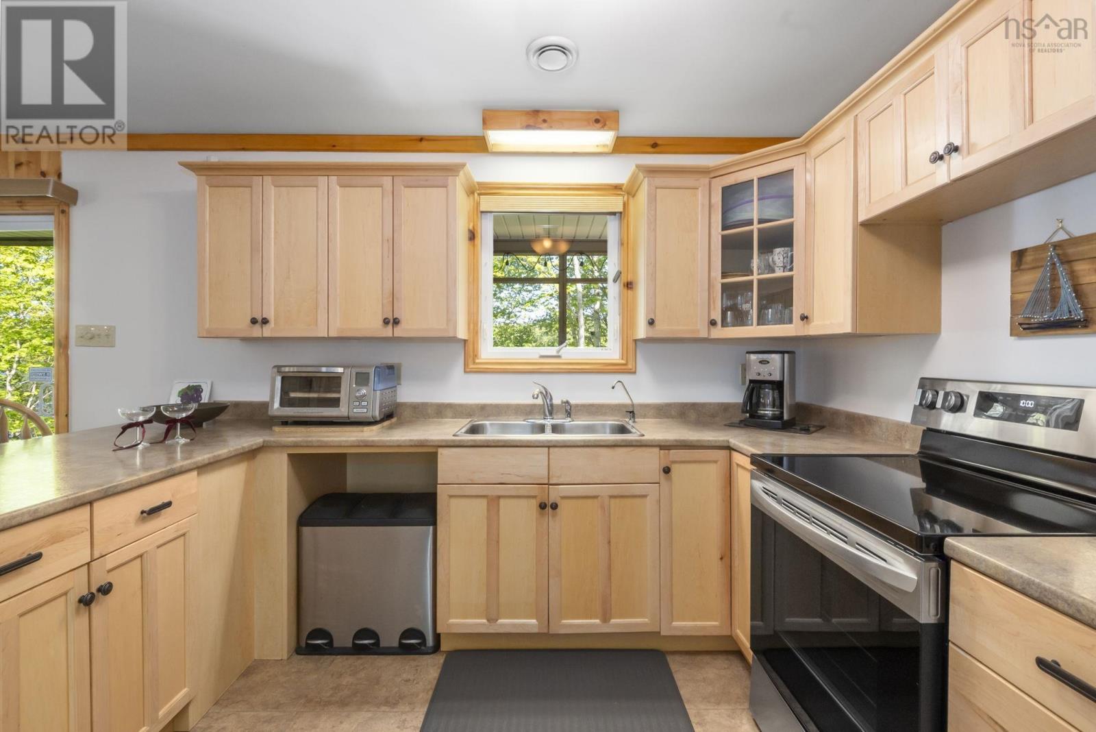 359 Summit Ridge Road - 6