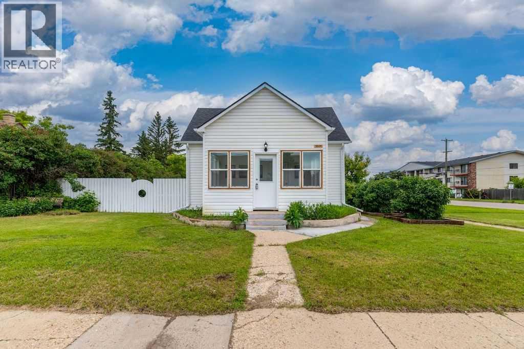 4504 49 Street - 2