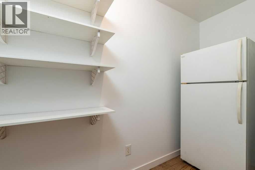 4504 49 Street - 12