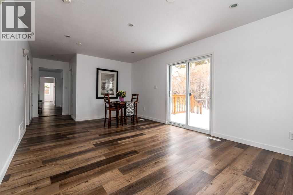 4504 49 Street - 15