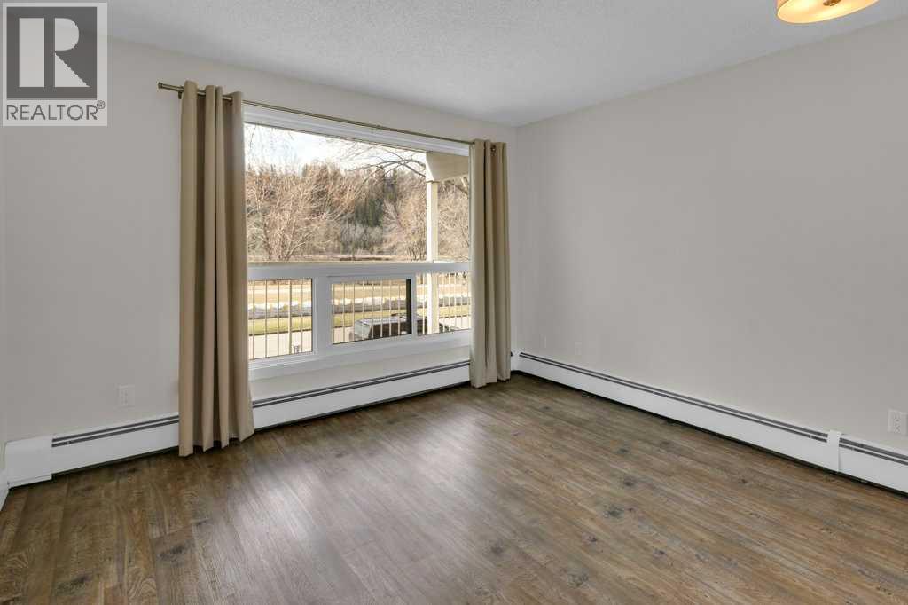 #6 3402 Parkdale Boulevard NW - 22