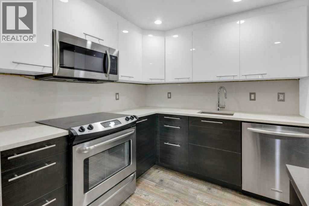 #6 3402 Parkdale Boulevard NW - 6