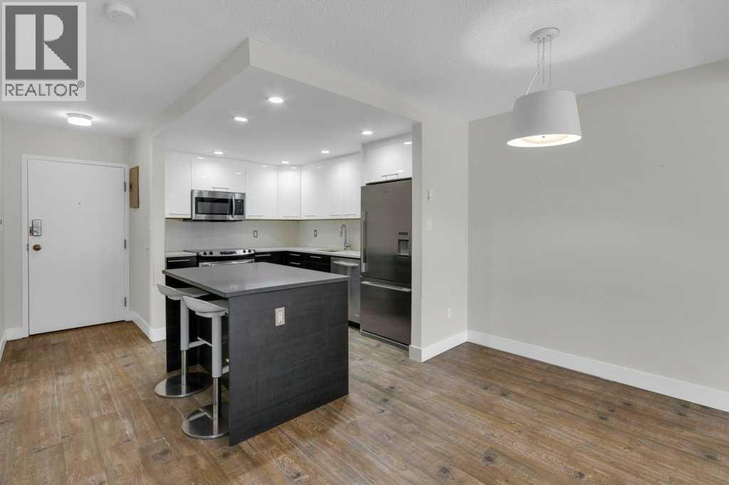 #6 3402 Parkdale Boulevard NW - 13
