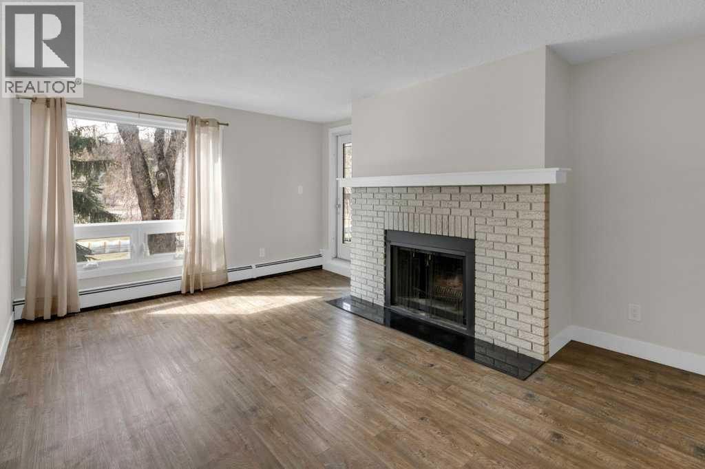 #6 3402 Parkdale Boulevard NW - 16