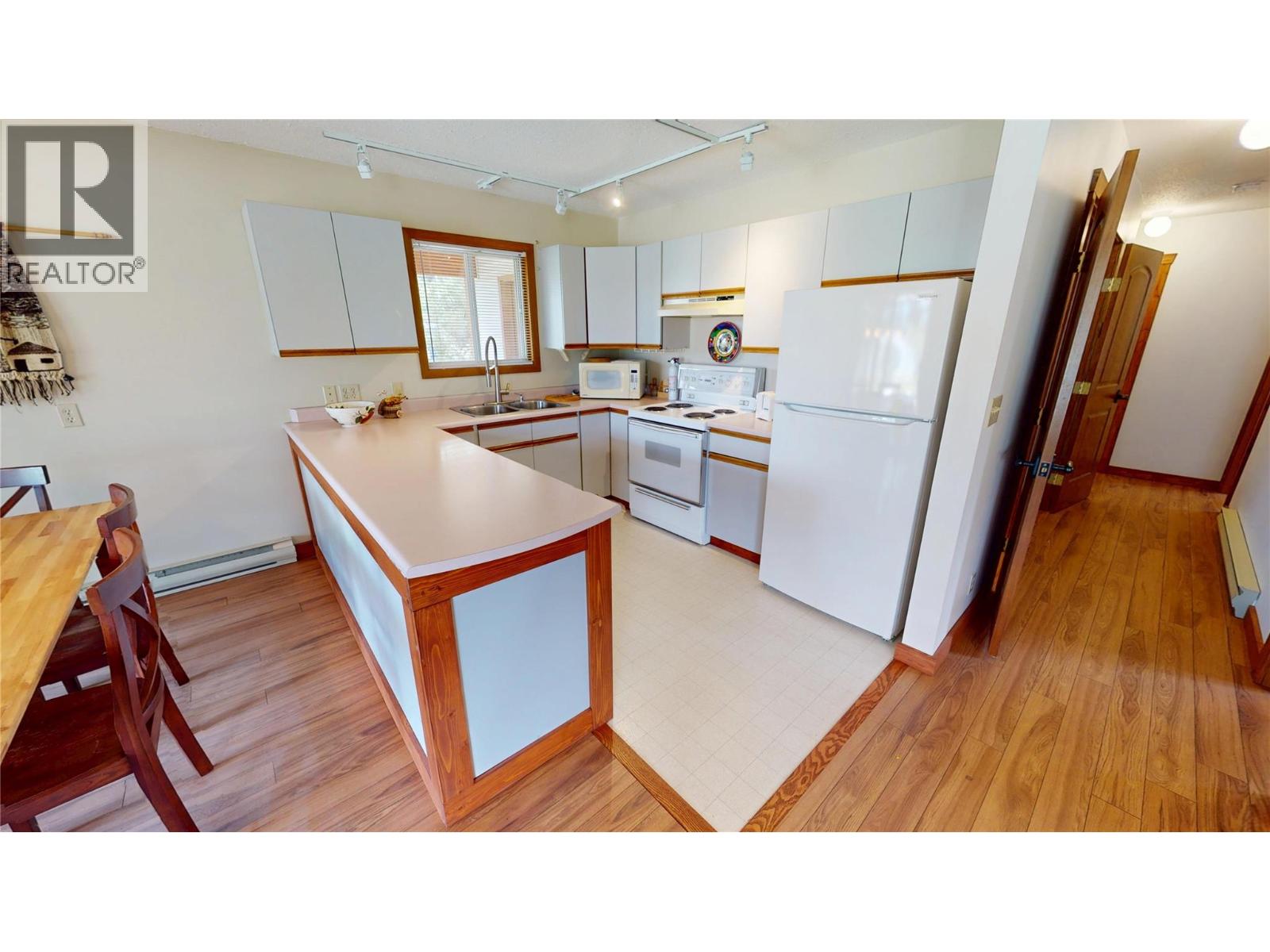 1725 6th Ave Avenue - 10