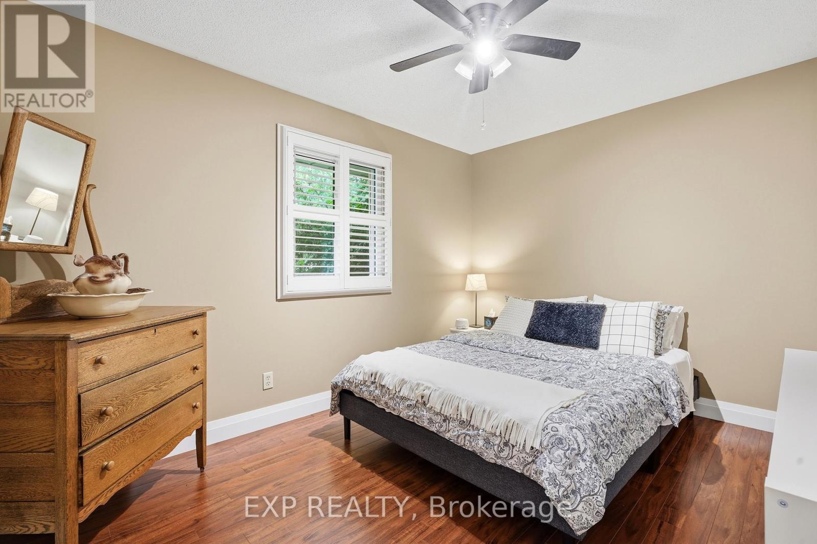 5 BRANT STREET - 24