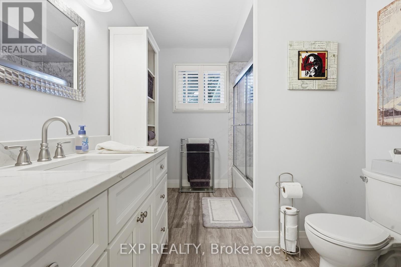 5 BRANT STREET - 26
