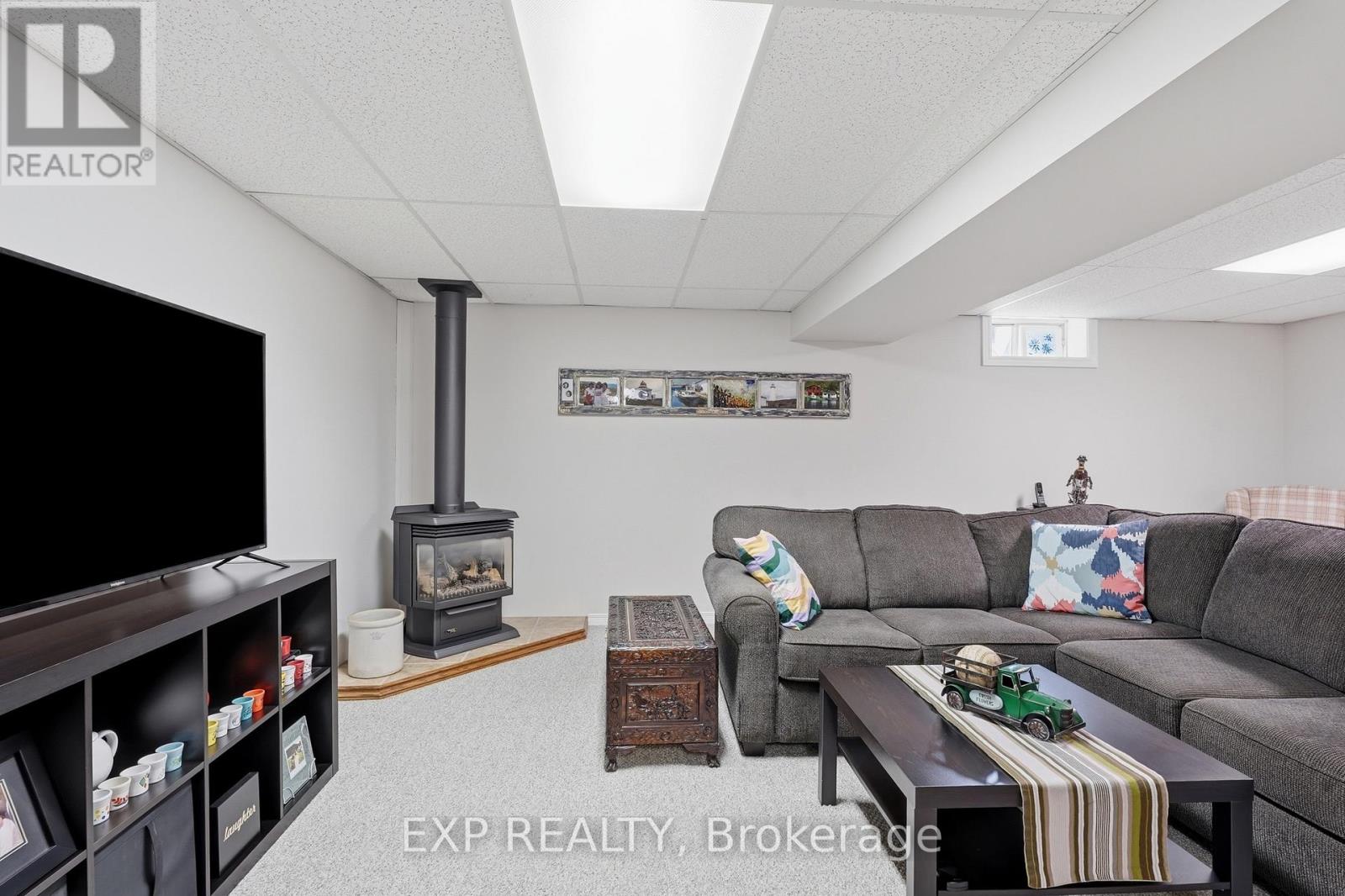 5 BRANT STREET - 29