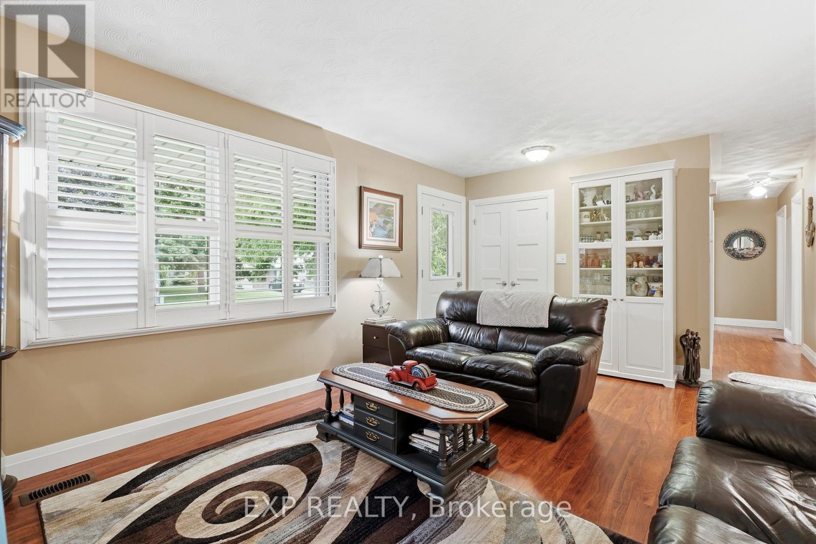 5 BRANT STREET - 7