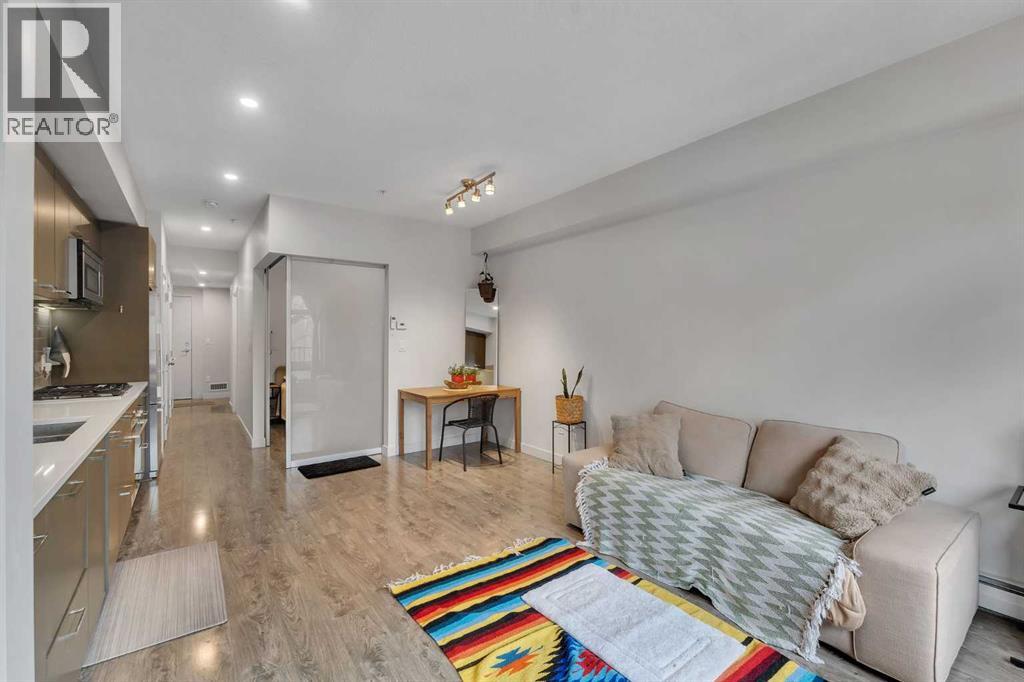 #220 323 20 Avenue SW - 8